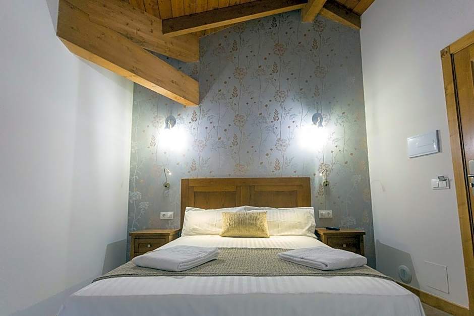 Casa da Ponte de Penas