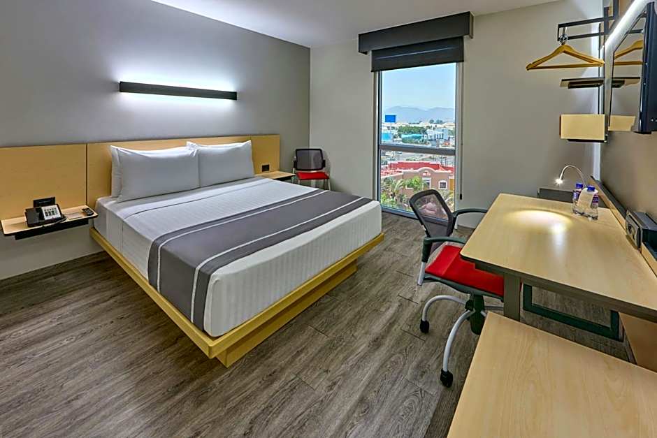 City Express Plus by Marriott Guadalajara Palomar