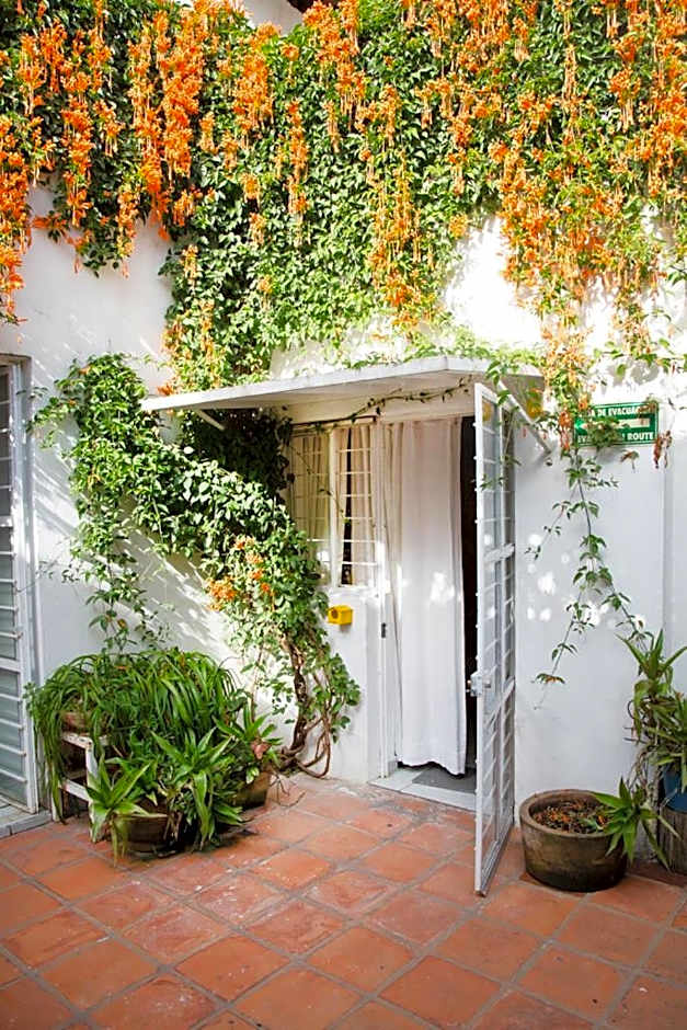 Casa Canario Hostel