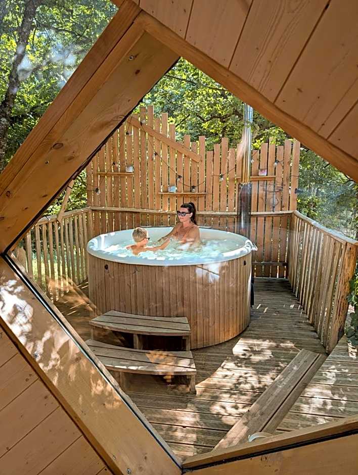 Nid'en'Ô cabanes et spa Lot et Dordogne
