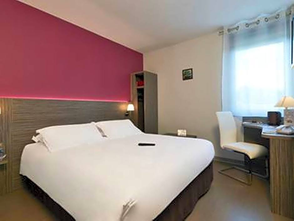 Kyriad Saint Chély d'Apcher - Aire de la Lozère