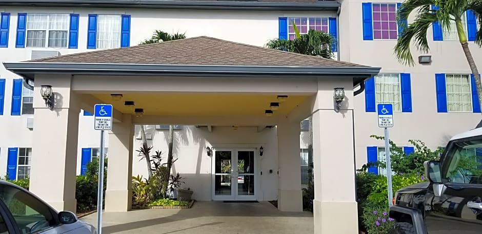 InTown Suites Fort Myers