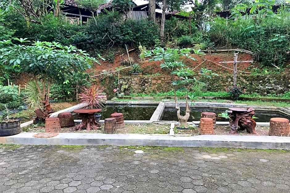 Hotel O Homestay Banyumili Samigaluh