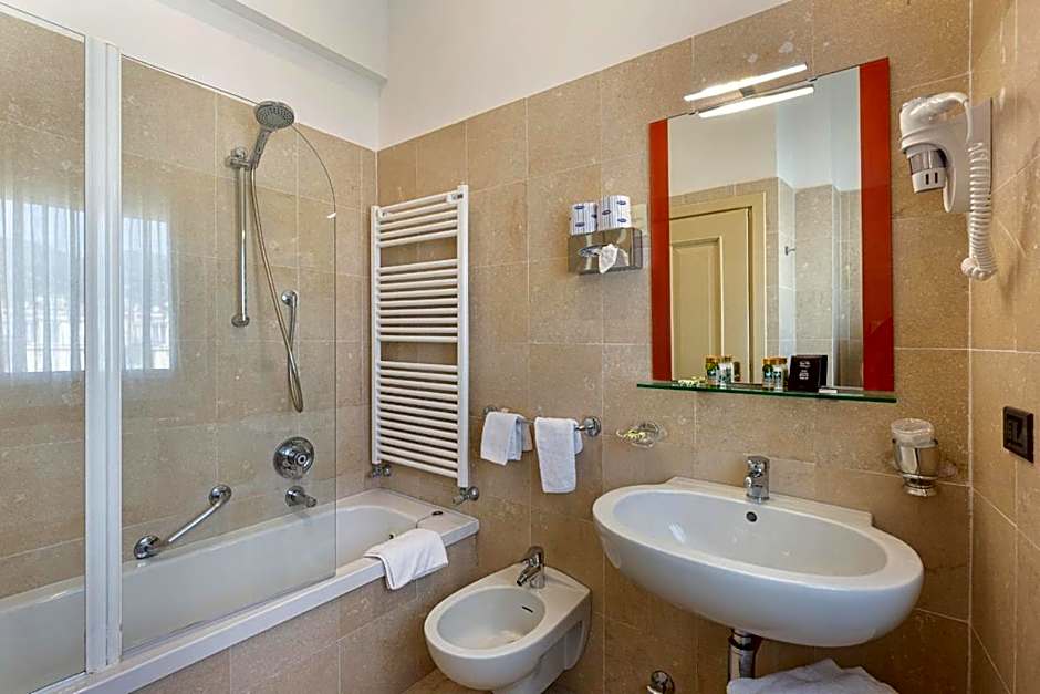 Grand Hotel Mediterranee