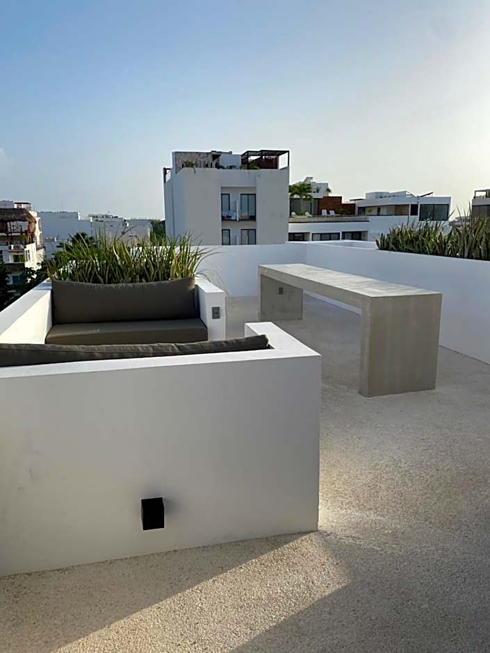 Coco Live Suites