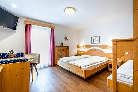 Economy Double Room - Non Smoking