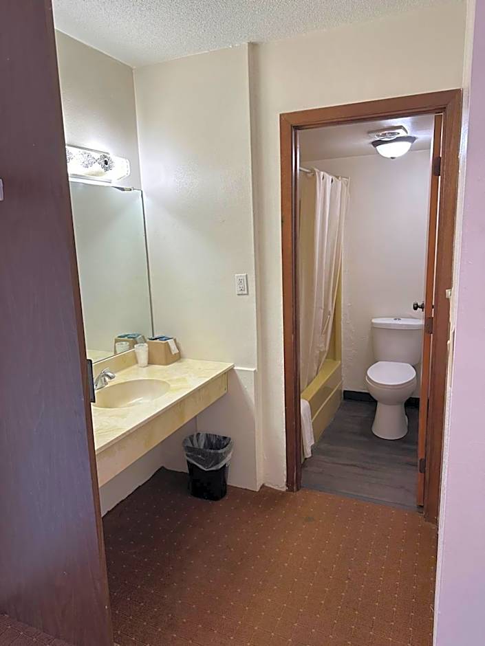 Budget Inn Motel
