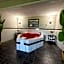 Whalers Inn and Suites