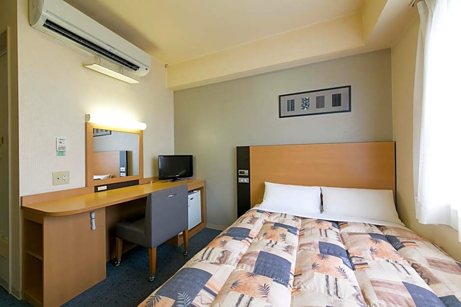 Hotel Econo Taki