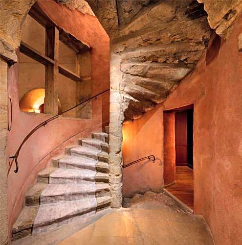 Cour des Loges Lyon, a Radisson Collection Hotel