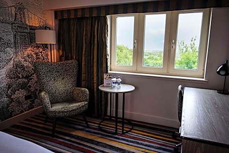 King Guest Room