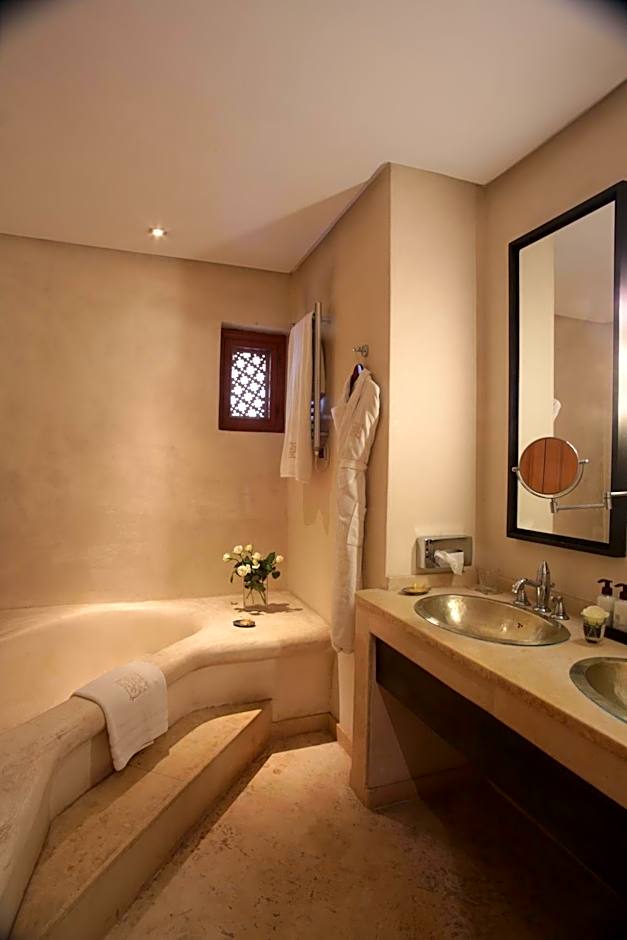 Le Riad Villa Blanche