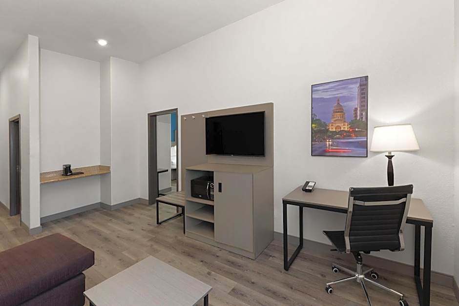 La Quinta Inn & Suites by Wyndham Kyle