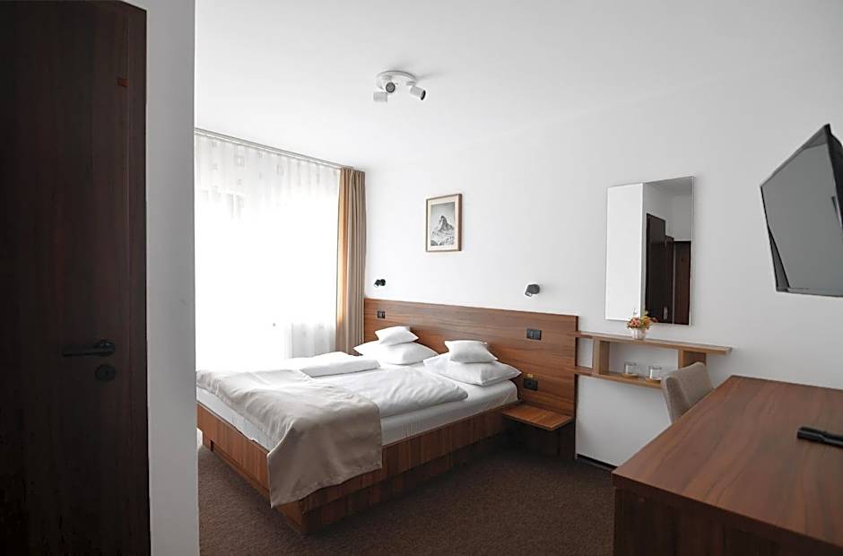 Pensiune & Restaurant Victoria