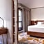 Metropolitan Hotel Vancouver by Marriott