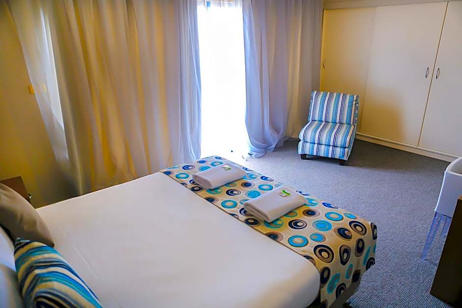 Marina Hotel and Apartments