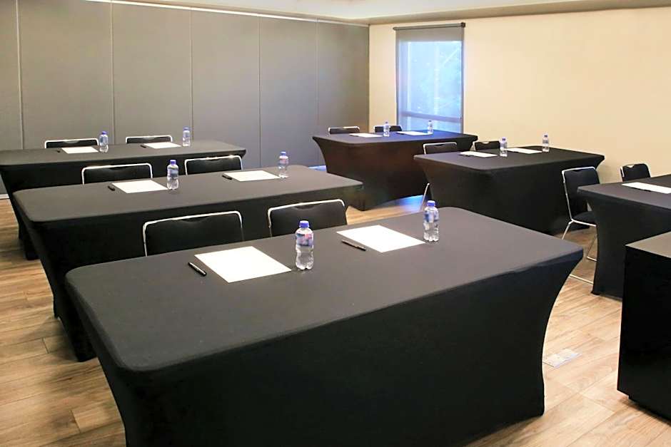 City Express Plus by Marriott Tampico