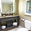 Hilton Niagara Falls-Fallsview Hotel - Suites