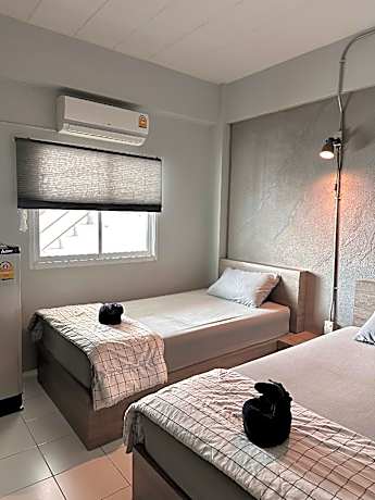 Twin  Room