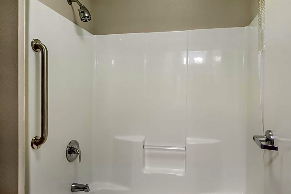 Best Western North Bryant Inn