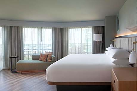 King Room - Concierge Lounge