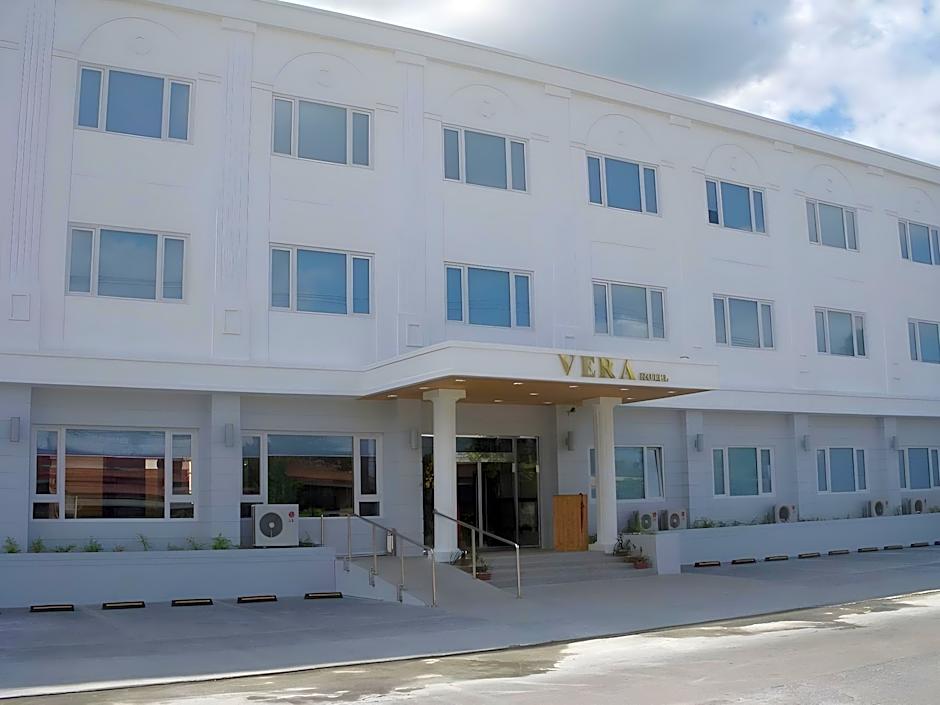 Townhouse Oak Vera Hotel Near Clark International Airport