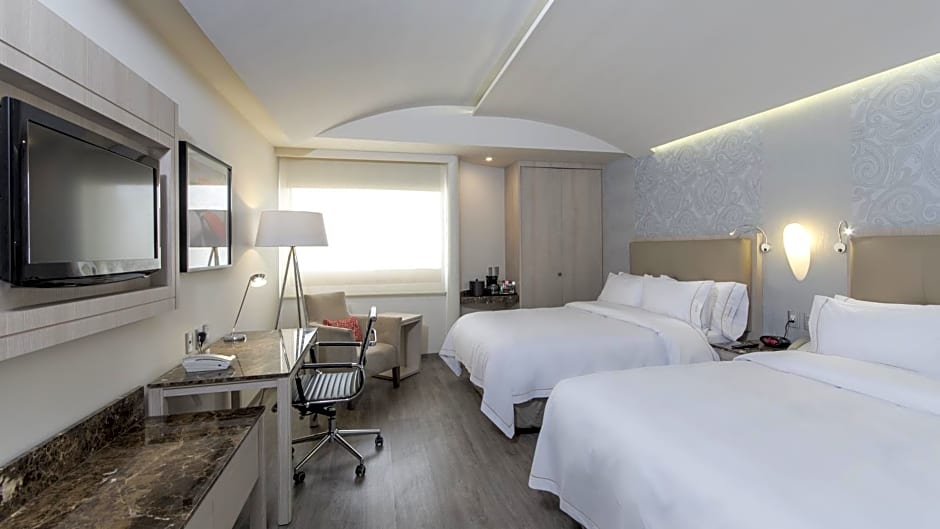 Holiday Inn Express Mexico - Toreo By IHG