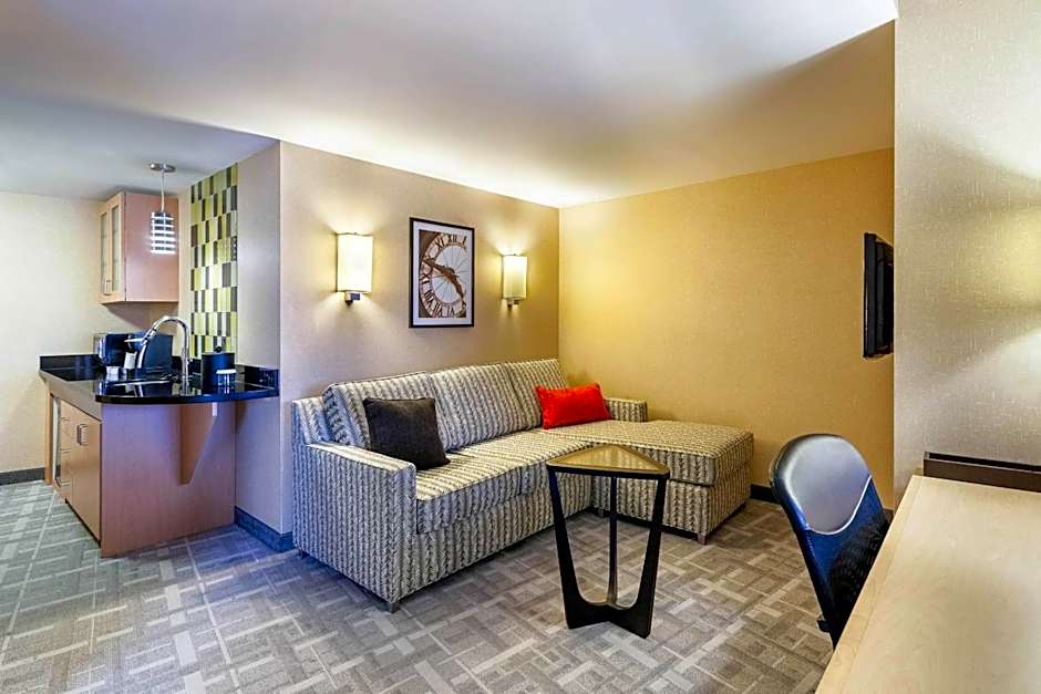 Cambria Hotel Pittsburgh - Downtown