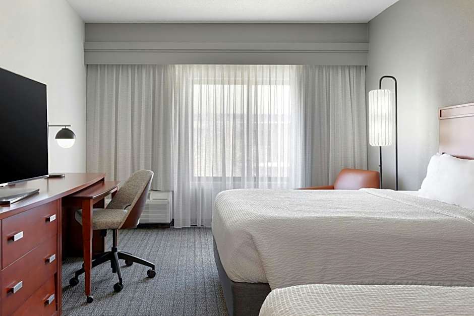 Courtyard by Marriott Boston Norwood/Canton
