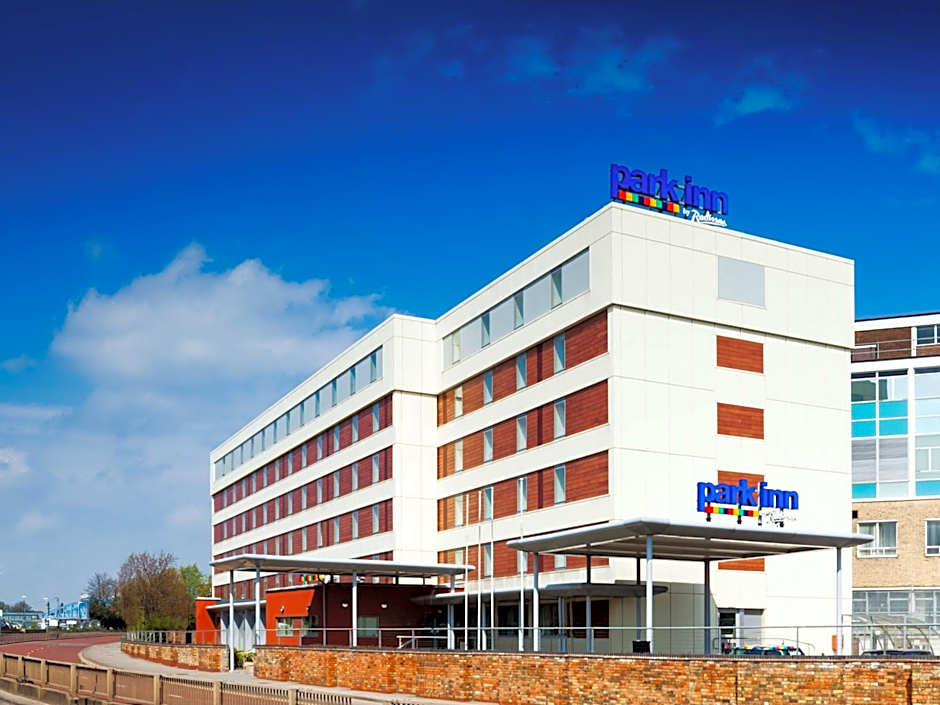 Photo 1 of 42 of Park Inn by Radisson Peterborough