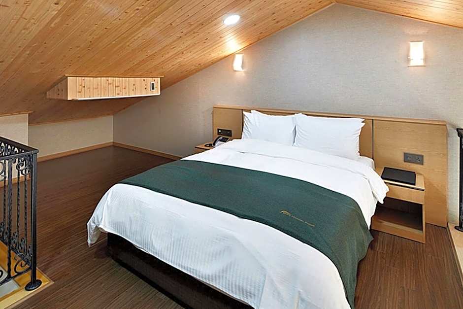 Hotel Thesoom Forest