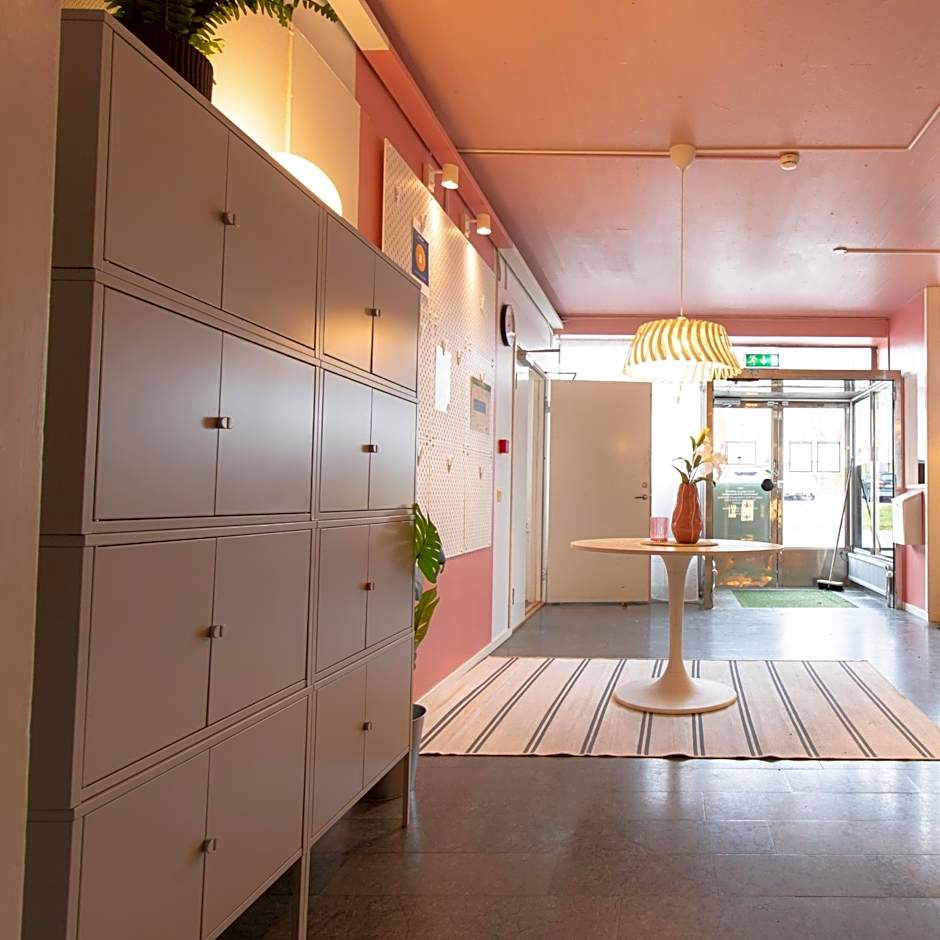 Multi Challenge Hostel