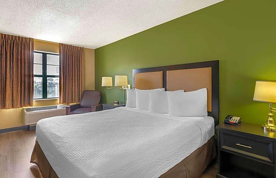 Extended Stay America Suites - St. Petersburg - Clearwater - Executive Dr.