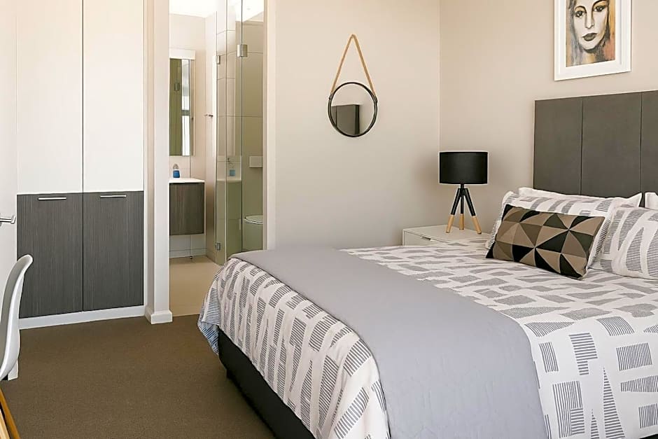 Menlyn Apartment