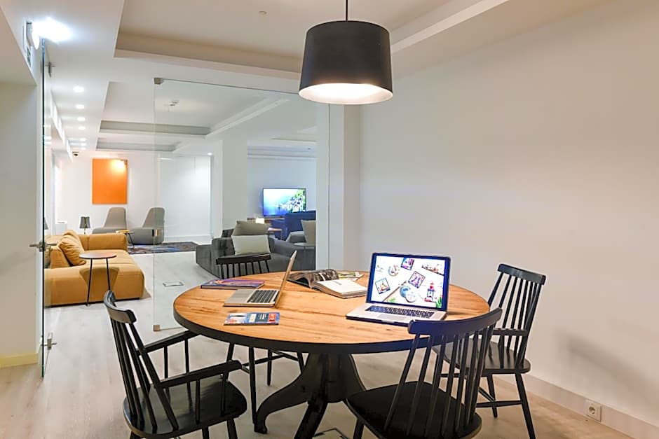 Oscar Concept Apartments