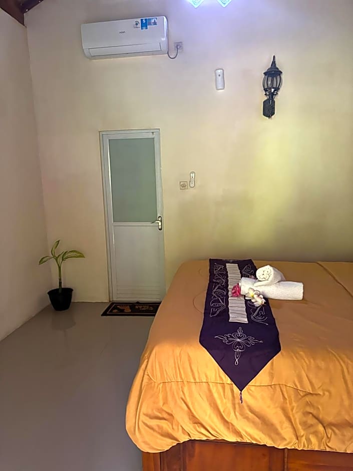 Kubu Artha Bungalow Nusa Penida