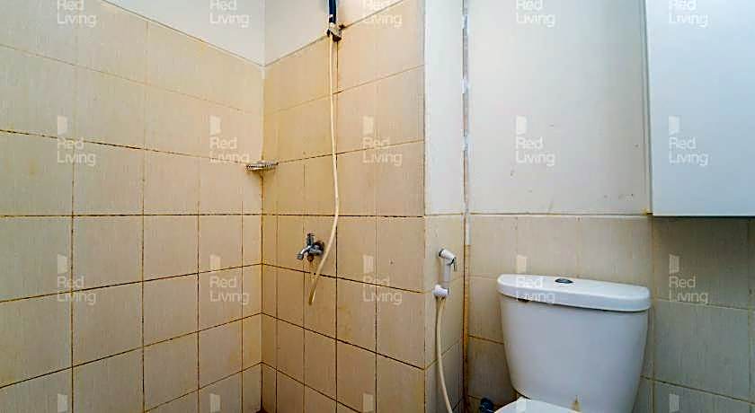 RedLiving Apartemen Easton Park Jatinangor - Rajes Room
