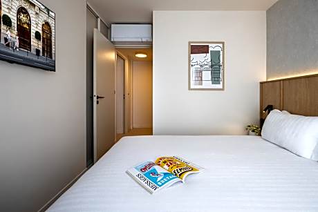 Apartment (4 Adults)