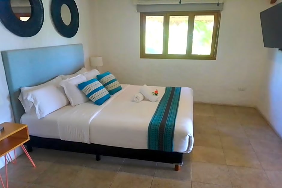 Tropical Suites by Mij