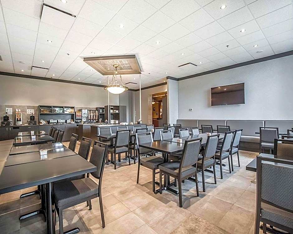 Quality Suites Drummondville