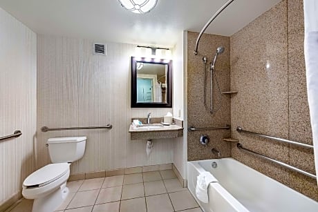 1 King Whirpool Bedroom Suite