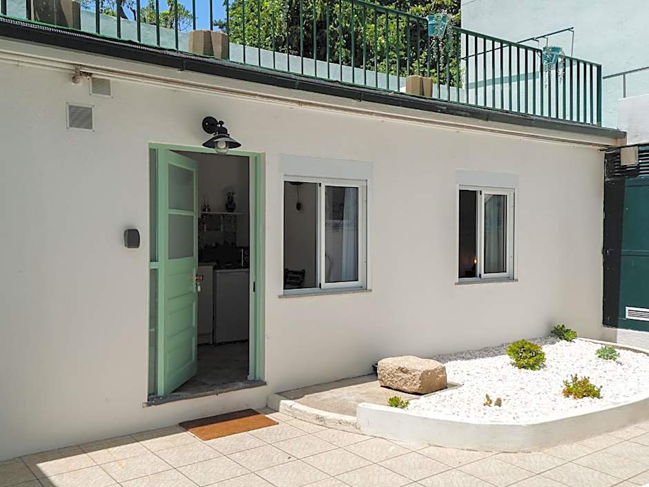 Genius Loci Guesthouse – Matosinhos, OH