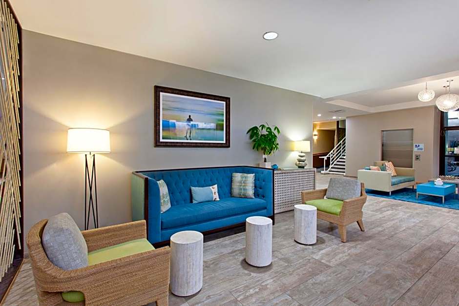 Holiday Inn Express Newport Beach By IHG