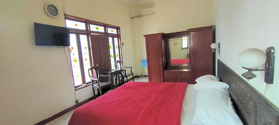 Mangkuyudan Hotel Solo