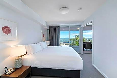 Two Bedroom Superior Ocean View Apartment