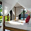 Kakul Villas & Suites