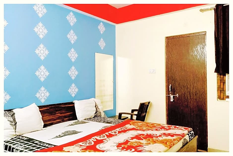 Goroomgo Shivay Guest House Godowlia Varanasi