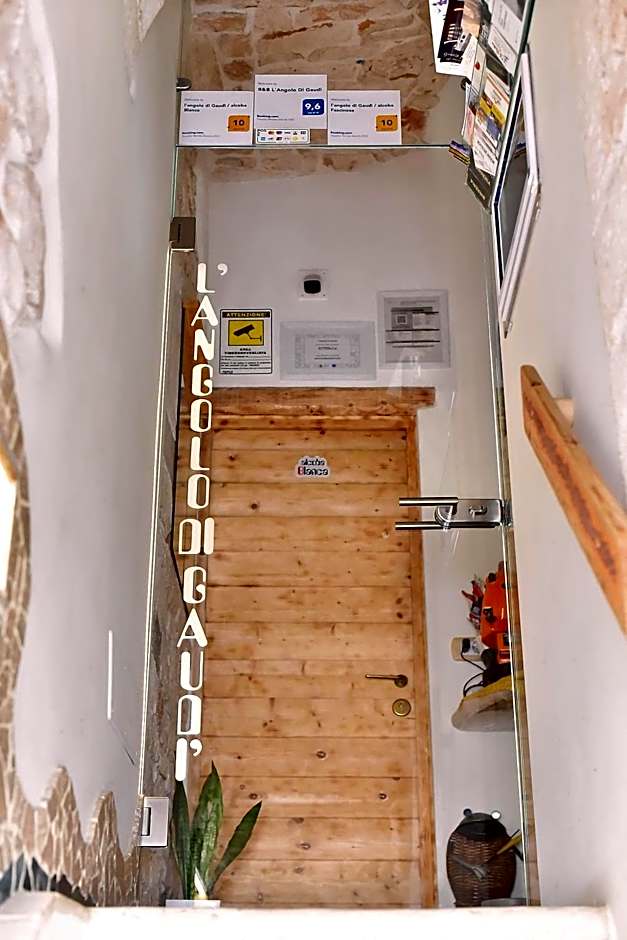 l'angolo di Gaudì, alcoba Fascinosa