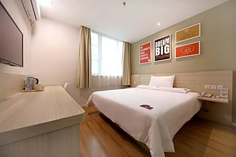 Huazhu - Superior BedRoom