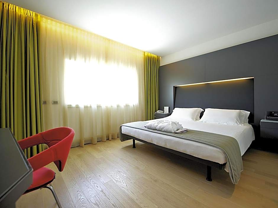 Mercure Nerocubo Rovereto